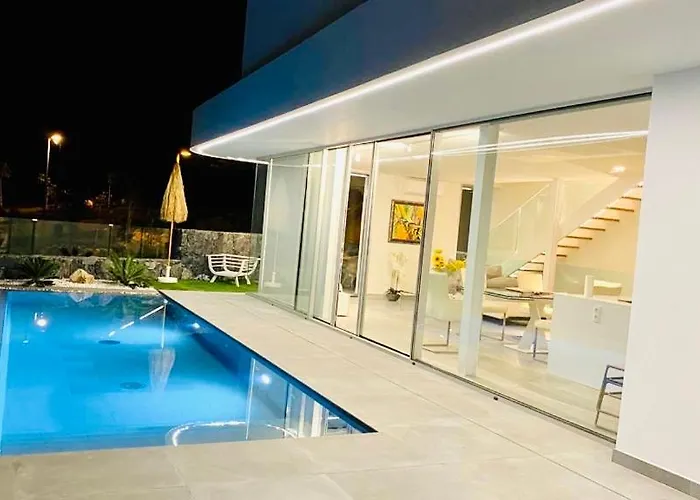 Luxury - New Building With Panoramic Sea View ヴィラ *