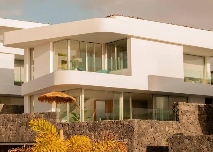 Luxury - New Building With Panoramic Sea View